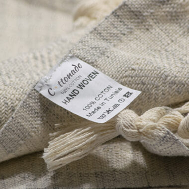 Comment laver votre jeté de canapé ou votre Fouta en coton